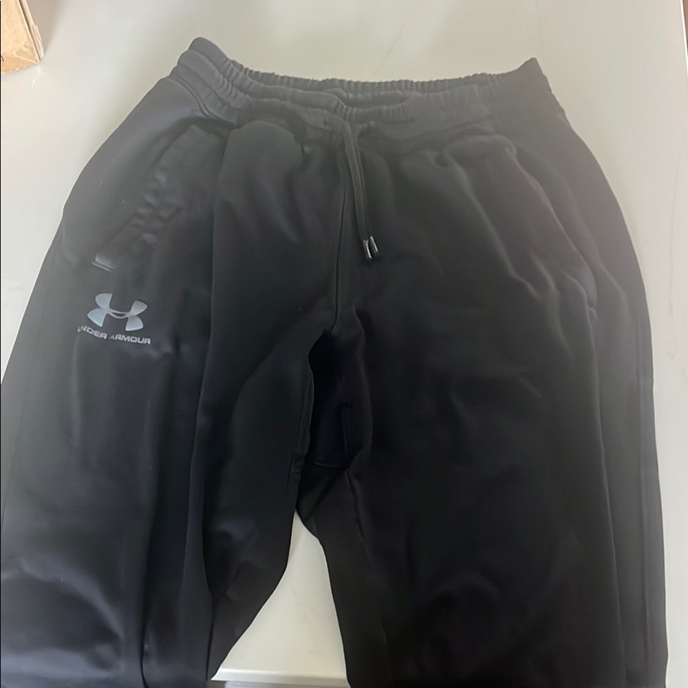 Under Armour Black Athletic Pants
